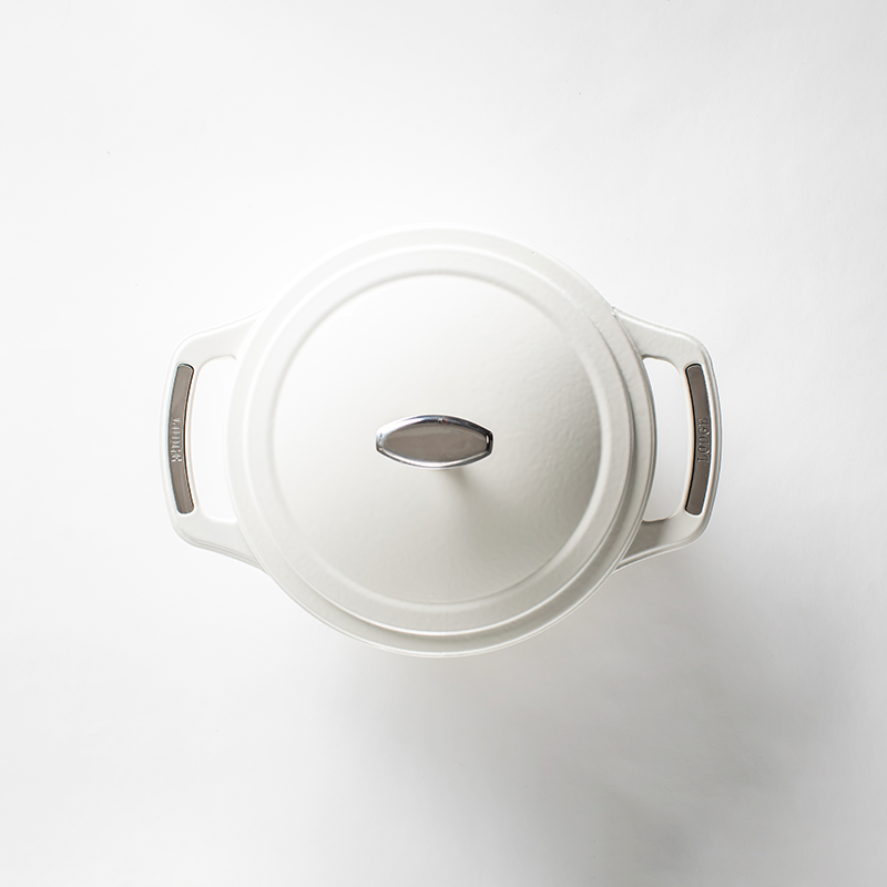 USA Enamel? Cast Iron Dutch Oven - Image 45