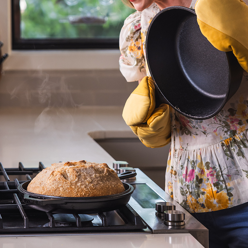 Seasoned Cast Iron Combo Cooker - Image 6